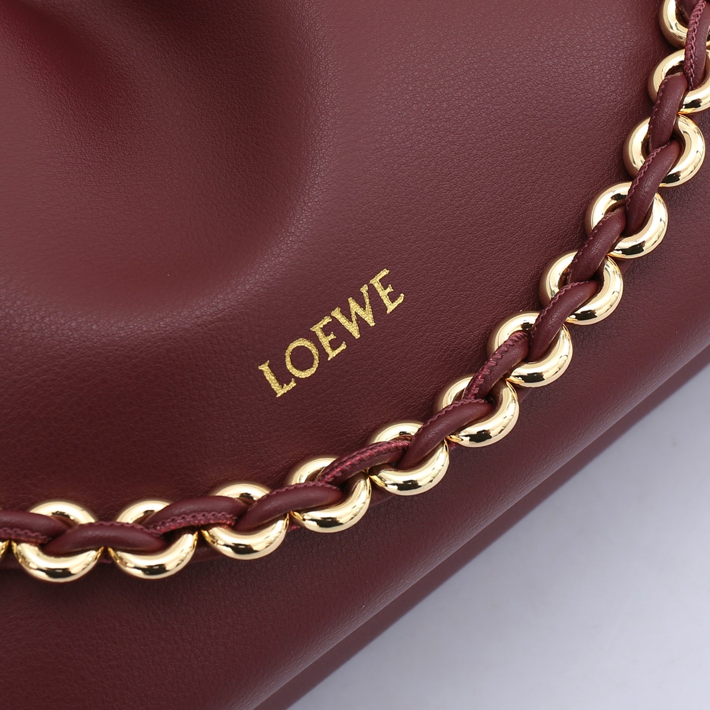 B1R66A8 Popular leather bag