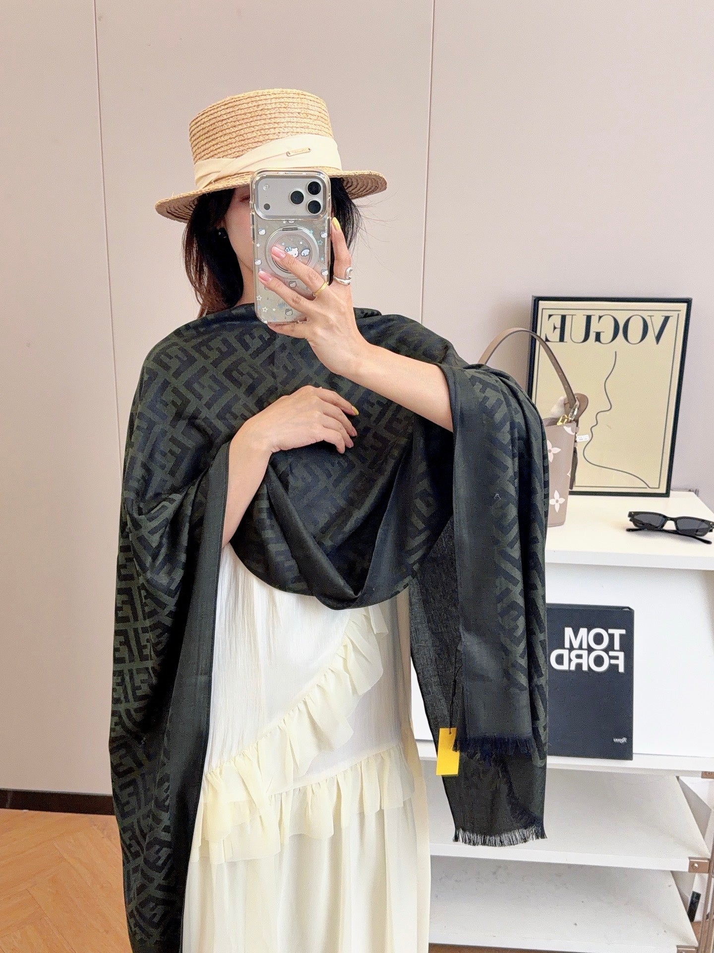 W1N36F16 Popular Silk Scarve