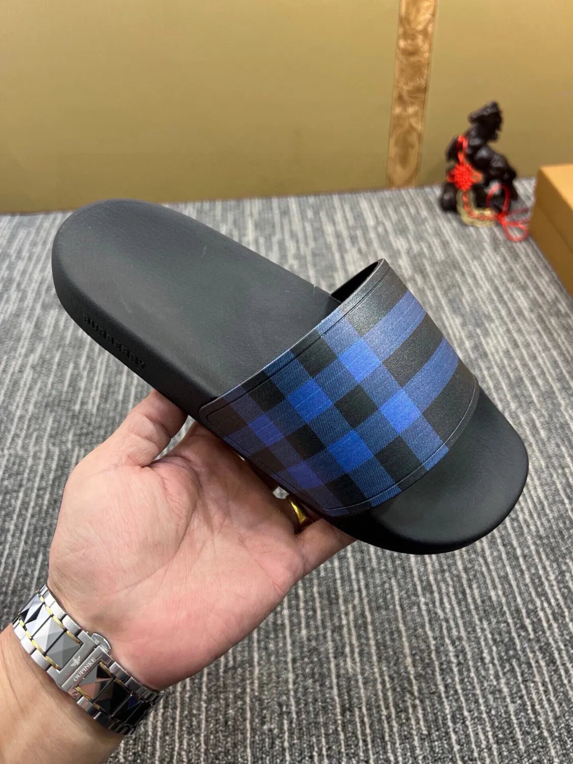 Z5Z35R259 Popular Slippers