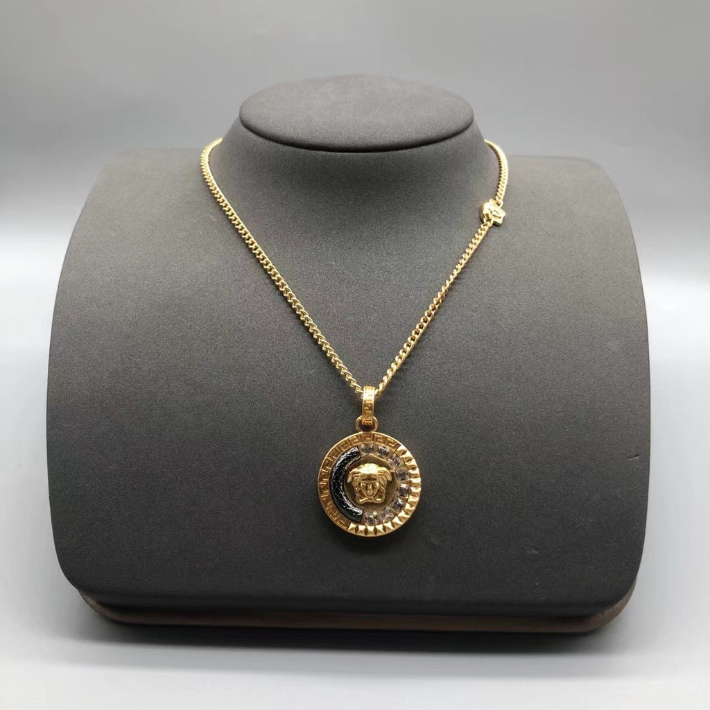 X1R75V82X Popular   Necklace