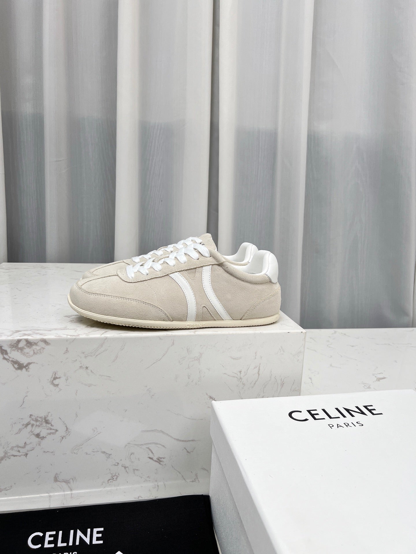 Z2Q105N270 Popular high-quality Shoes