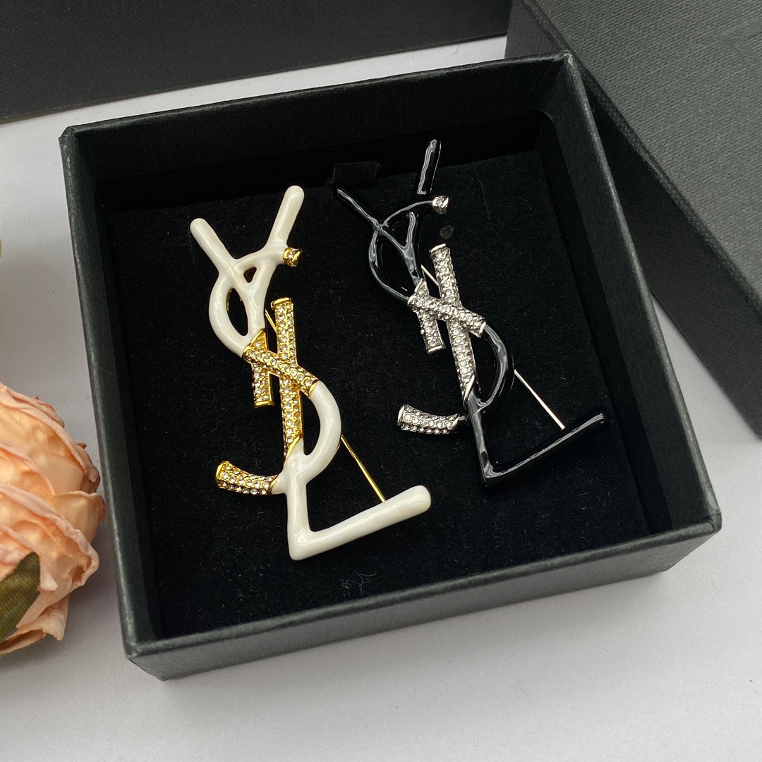 X1Z95SL94X Popular Brooch