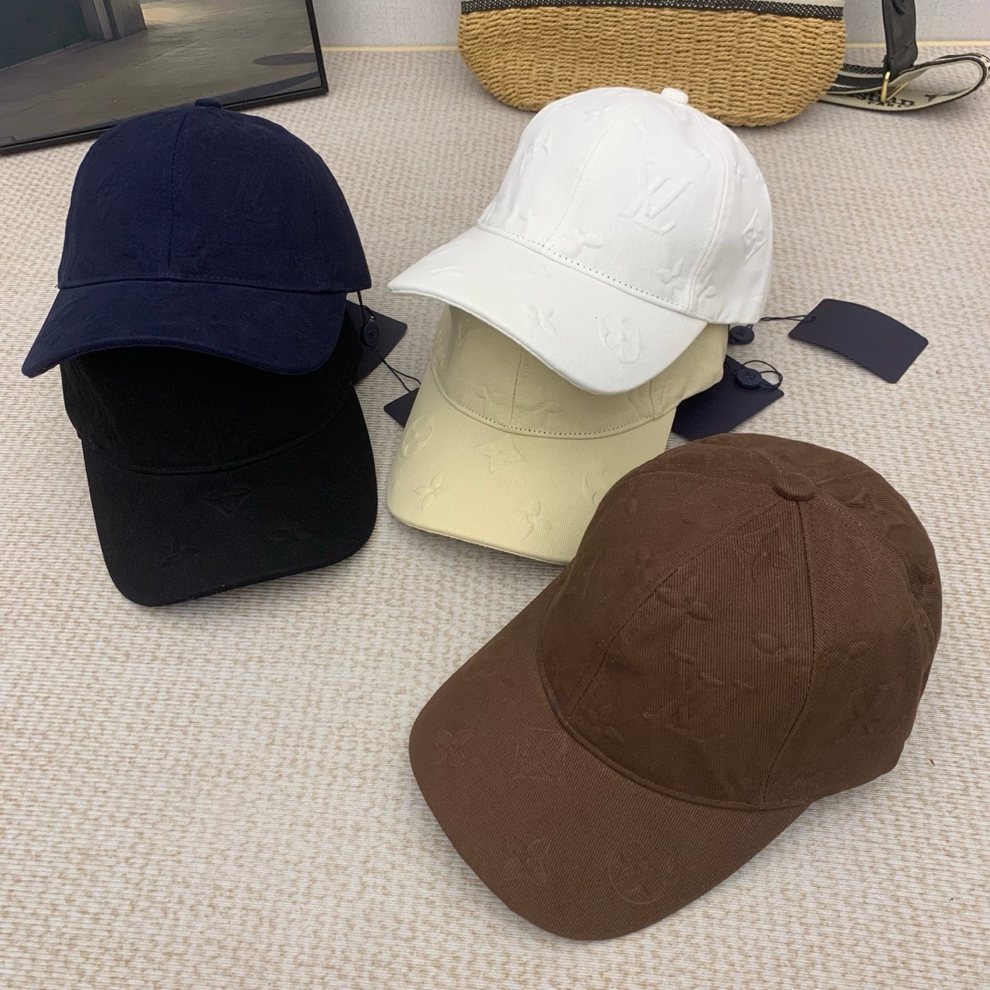 M1N65E24 Popular  hats
