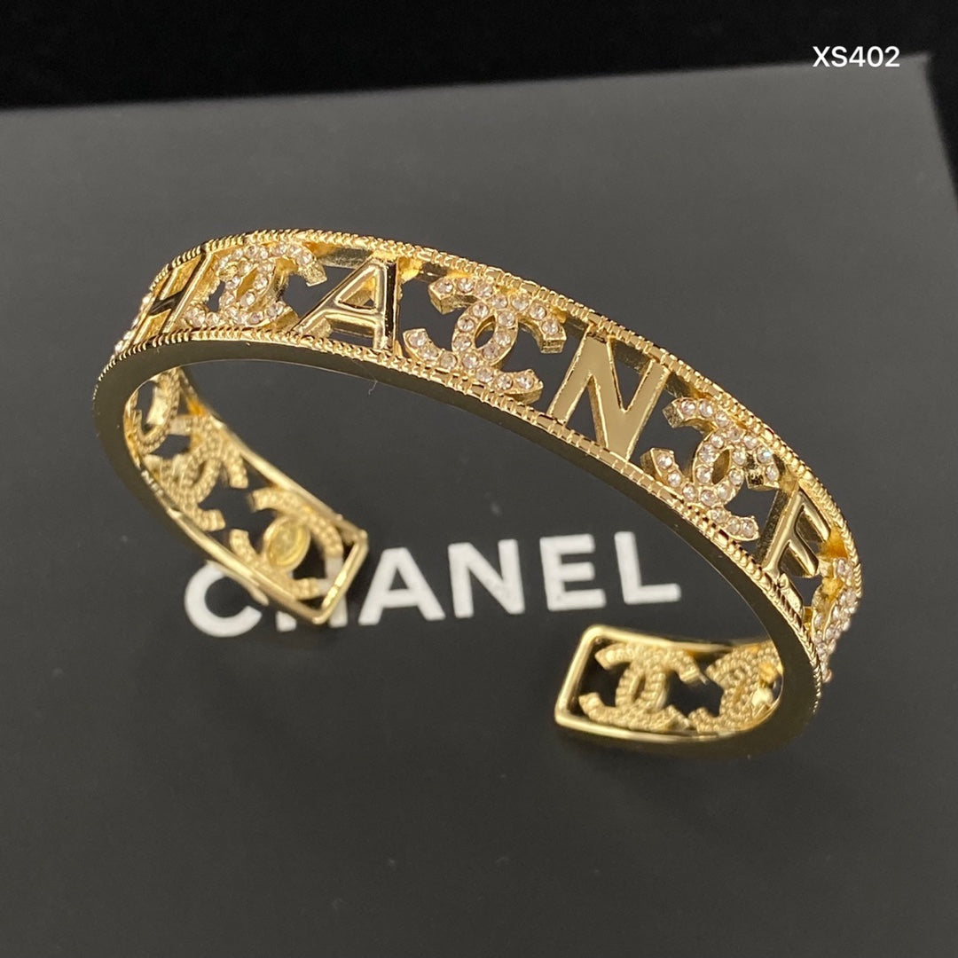 X1B28C203K  Popular Bracelets