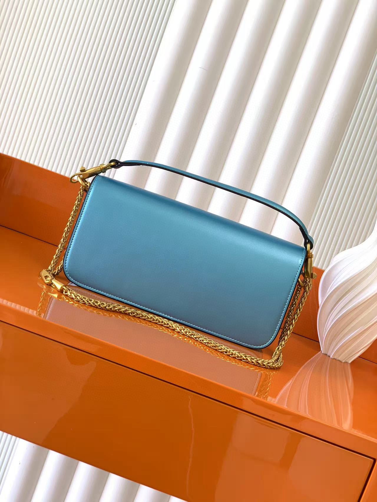 B1P36A31 Popular  leather bag