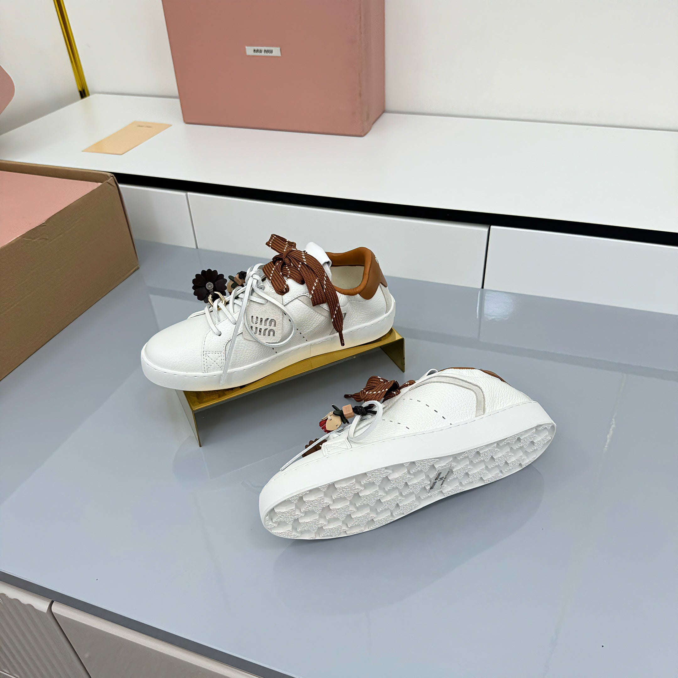 Z2Q105A412 Popular high-quality Shoes