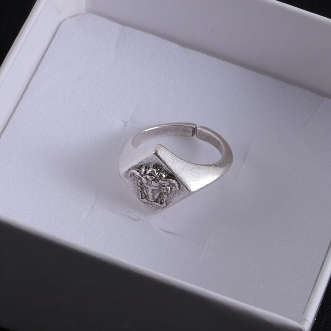 X1Z54V455E  Popular   rings  and high quality Earrings