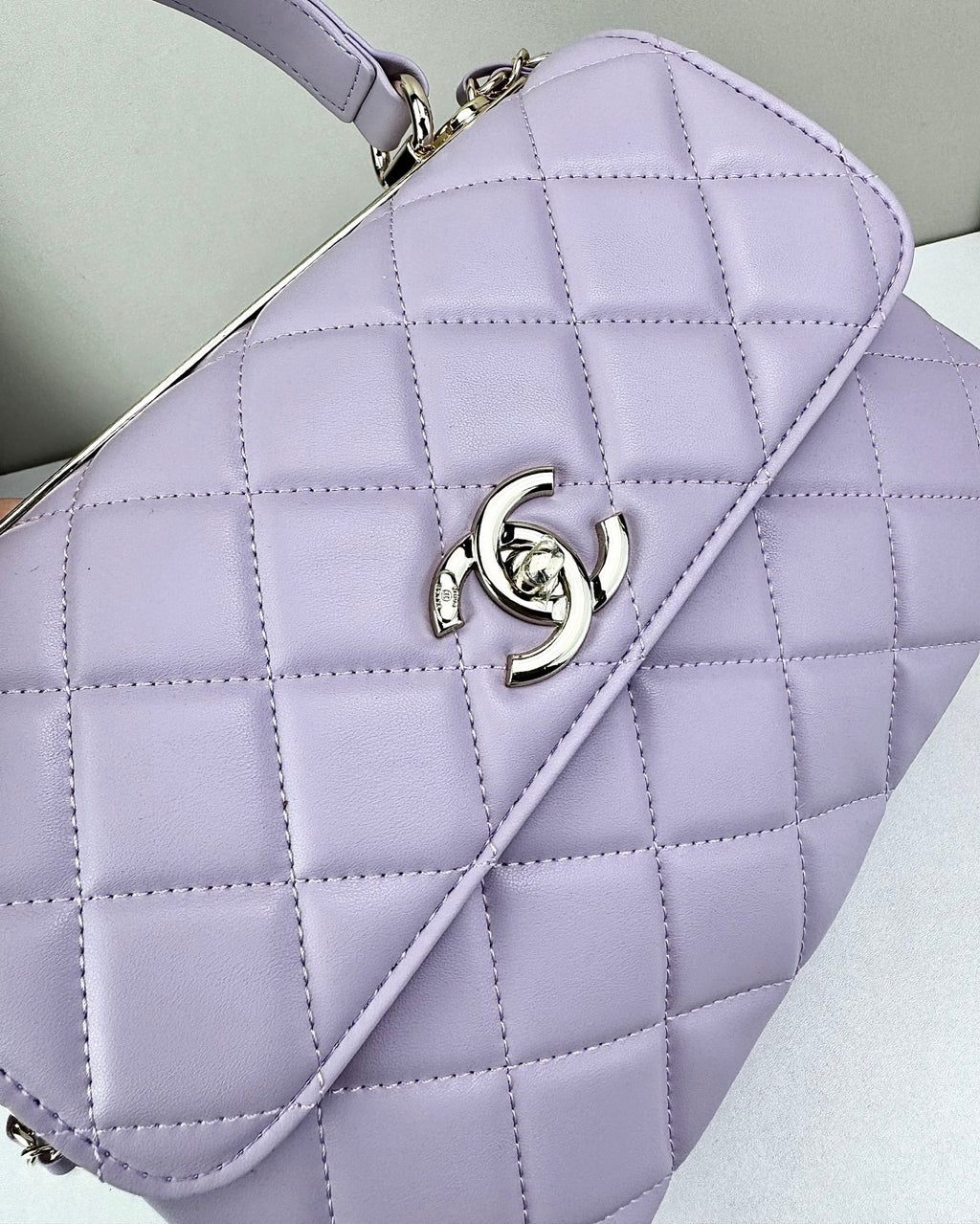 B1X76C8  Popular leather bag