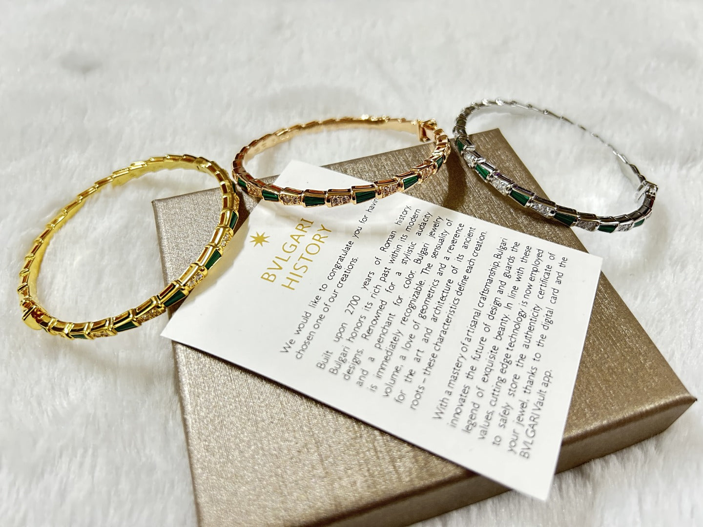 X1Q85S92K  Popular Bracelets
