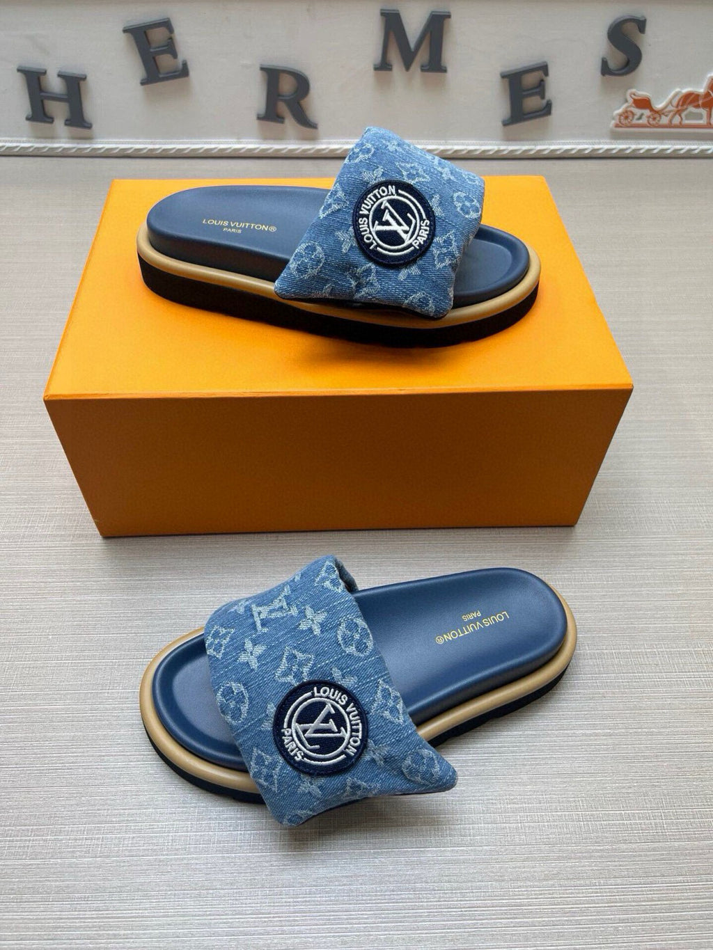 Z5QE7  Popular Slippers