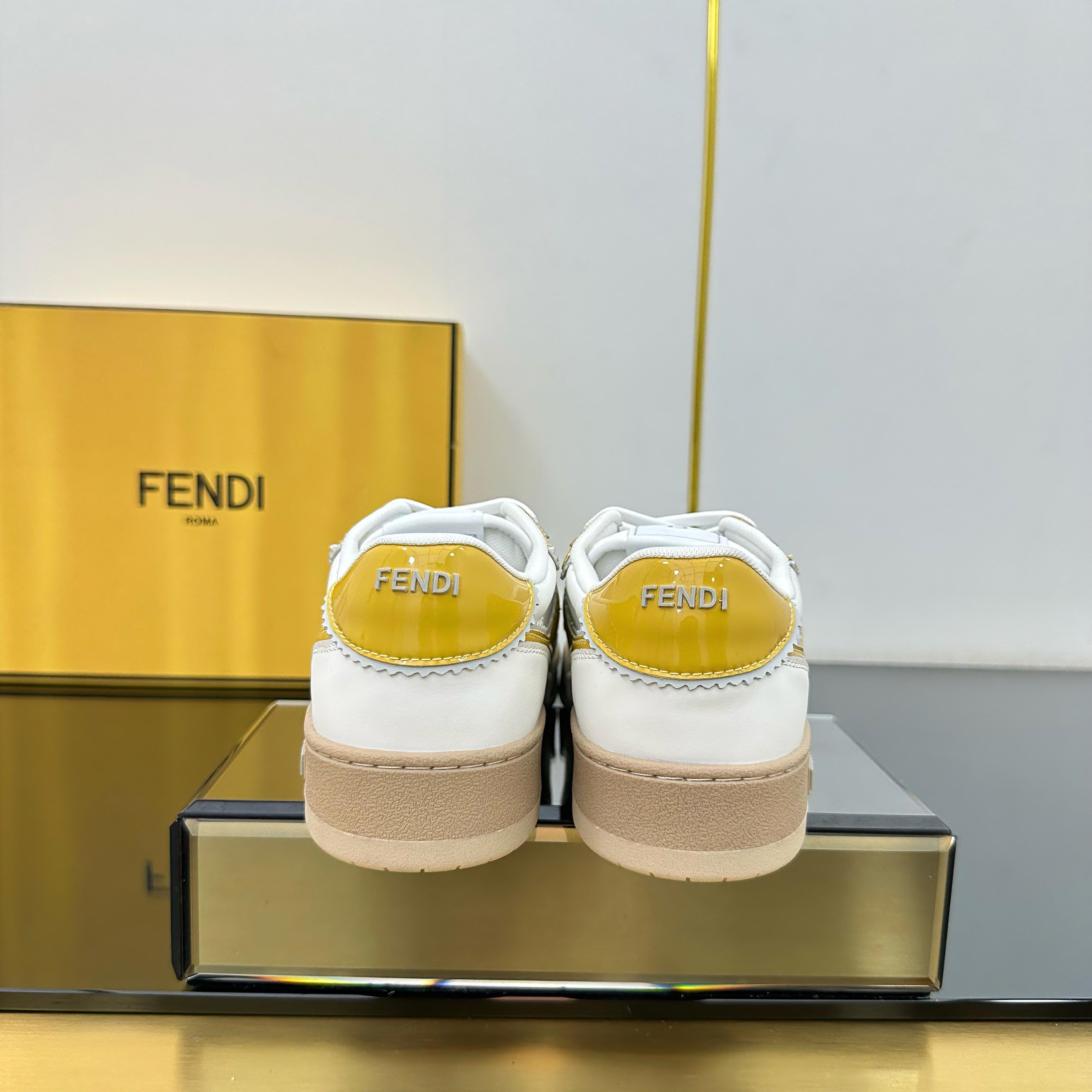Z2Q105F419 Popular high-quality Shoes