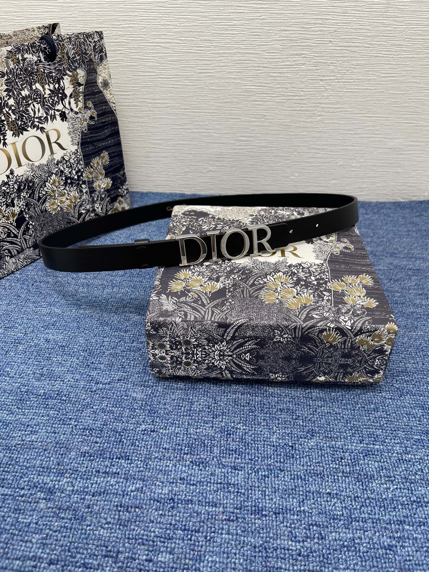 P1R55D203 Popular High quality belt With full package