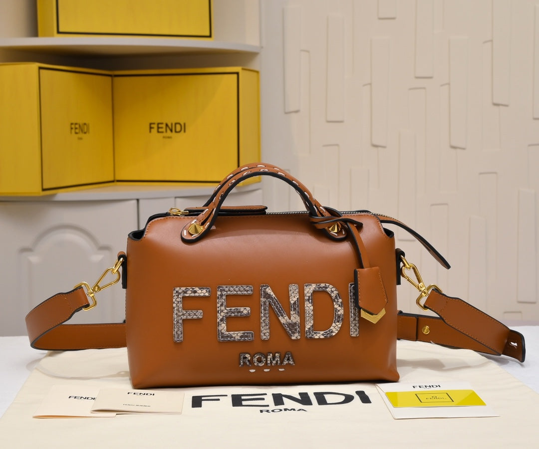 B1W35F110 Popular   leather bag
