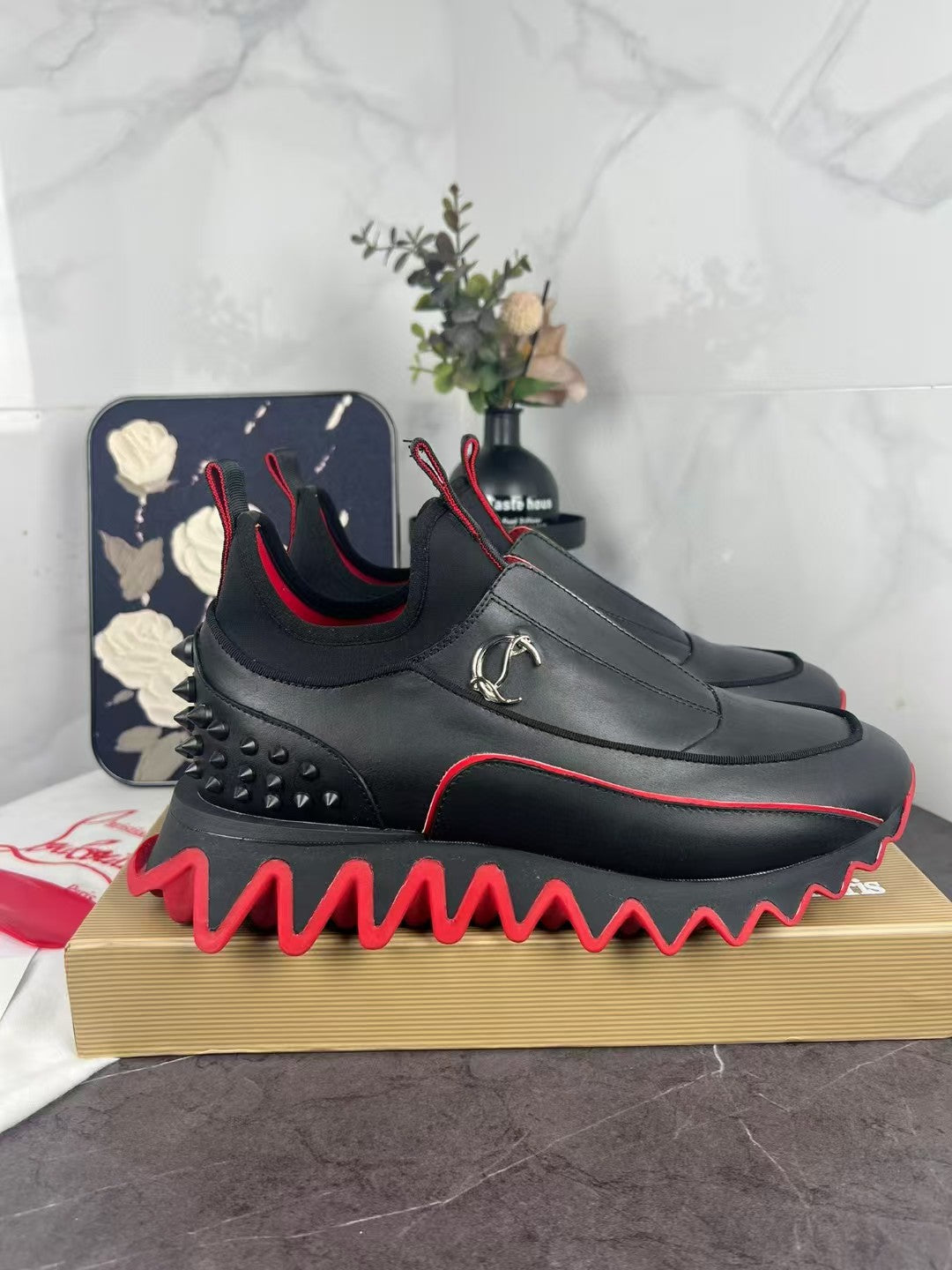 Z2N75A13  Popular high-quality sneakers