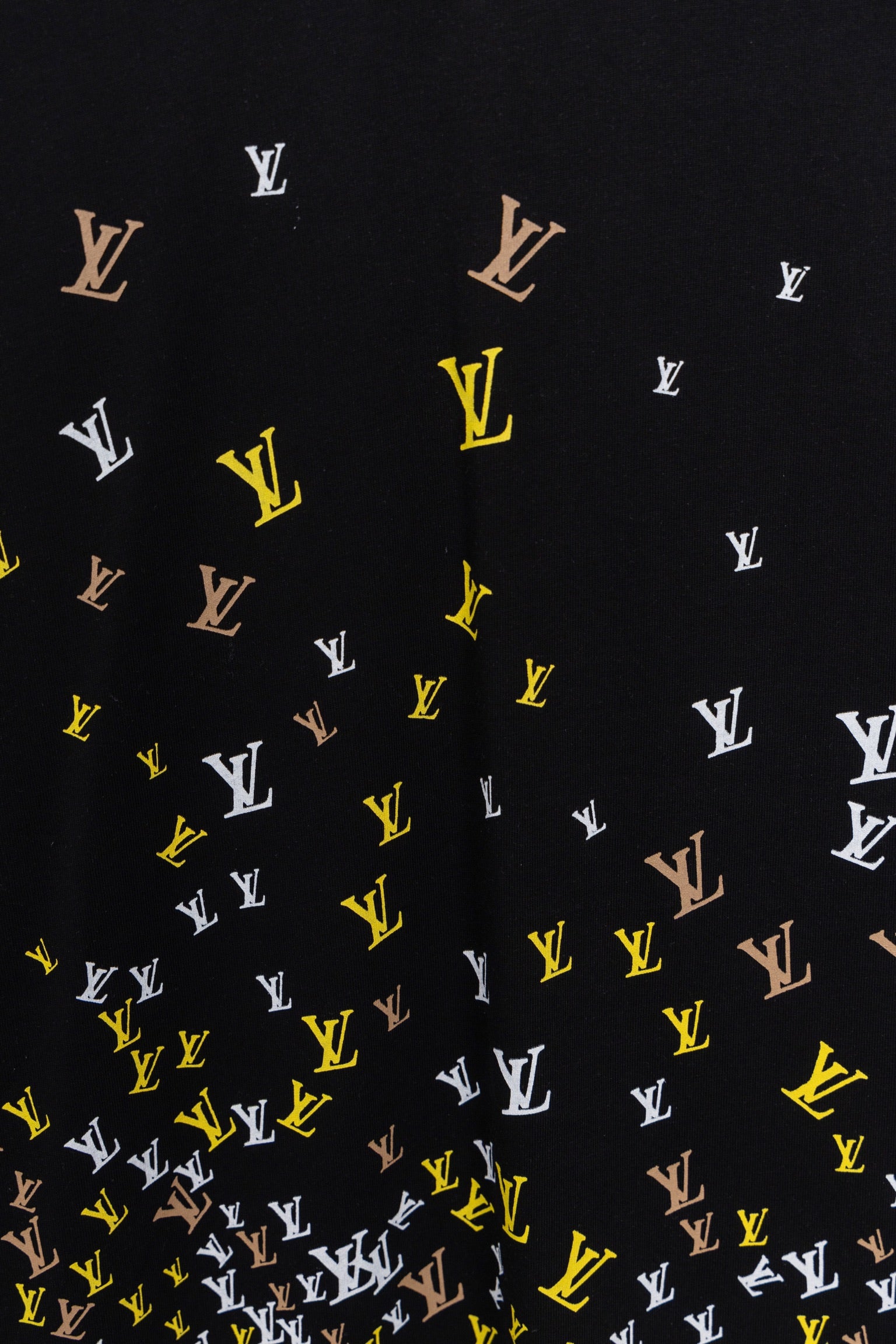 U1W25E1  Popular T-shirts