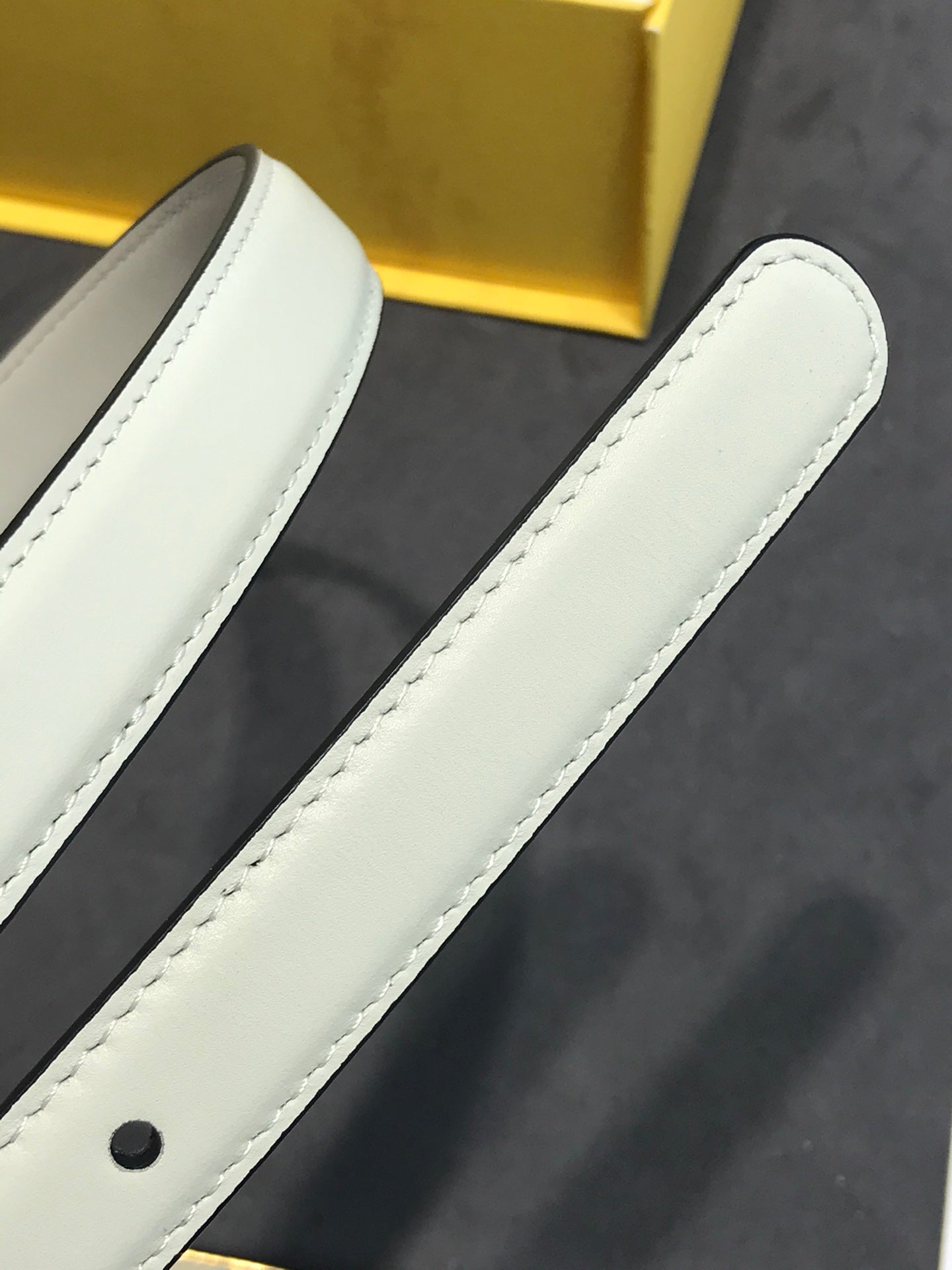 P1Q64F76 Popular  High quality belt With full package