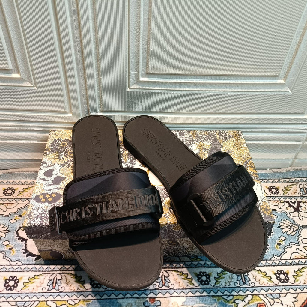 Z1ZD20 Popular Slippers