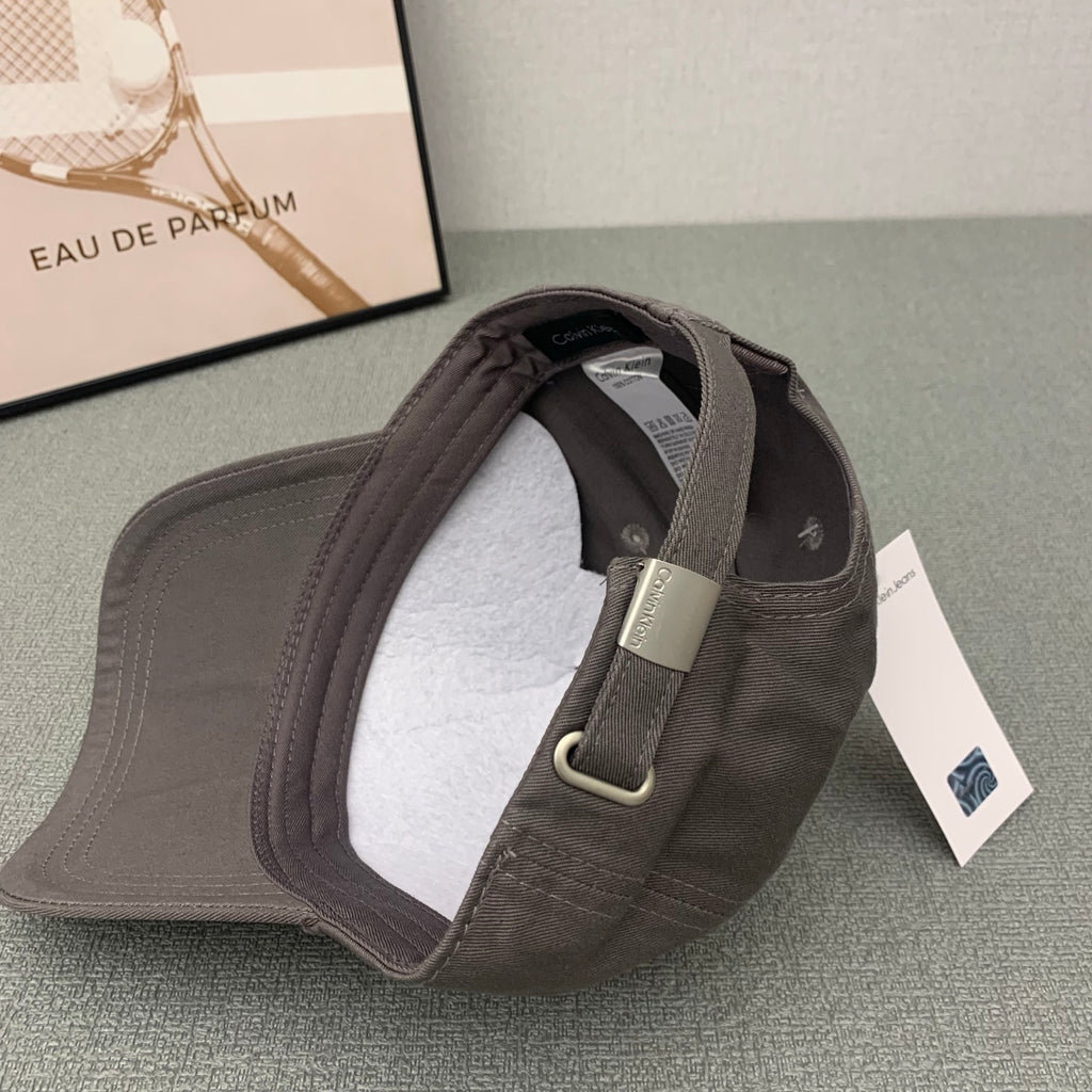 M1P45A573 Popular  hats