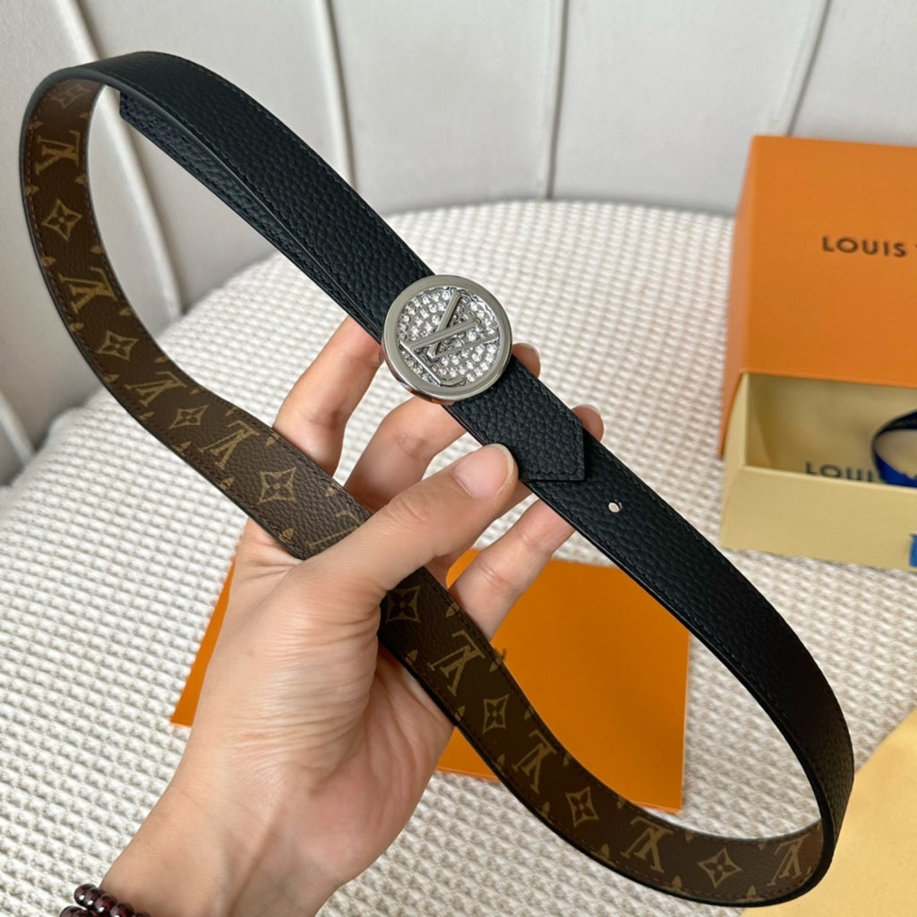 P1Q64E71 Popular  High quality belt With full package