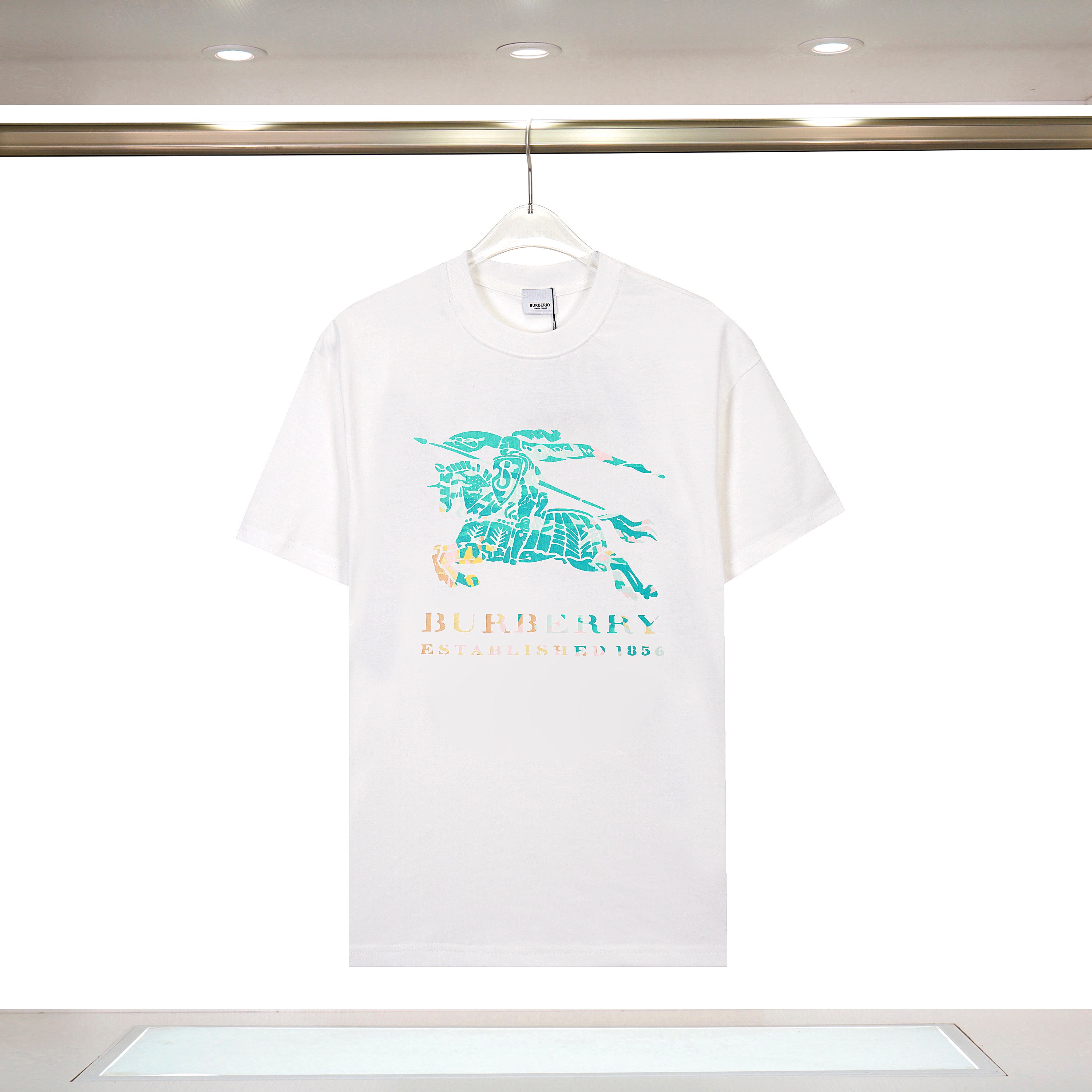 U1W25R28  Popular T-shirts