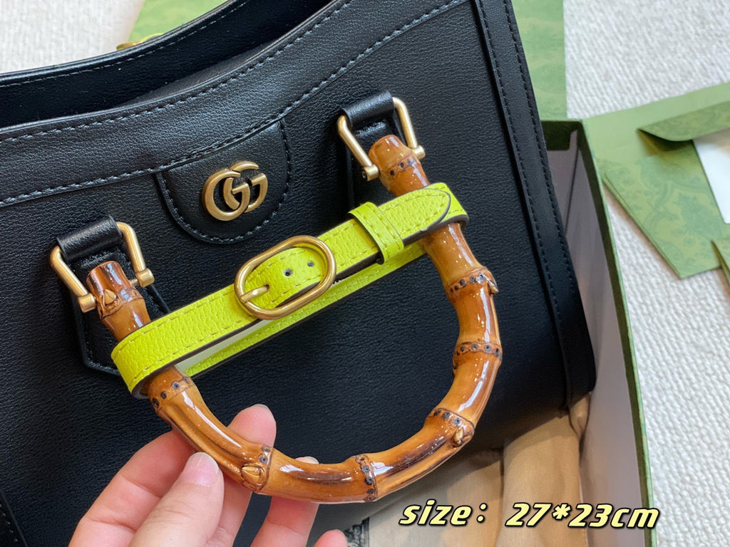 B1X93B118 Popular  leather bag 