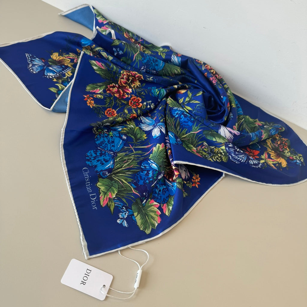 W1N46D26 Popular Silk Scarve