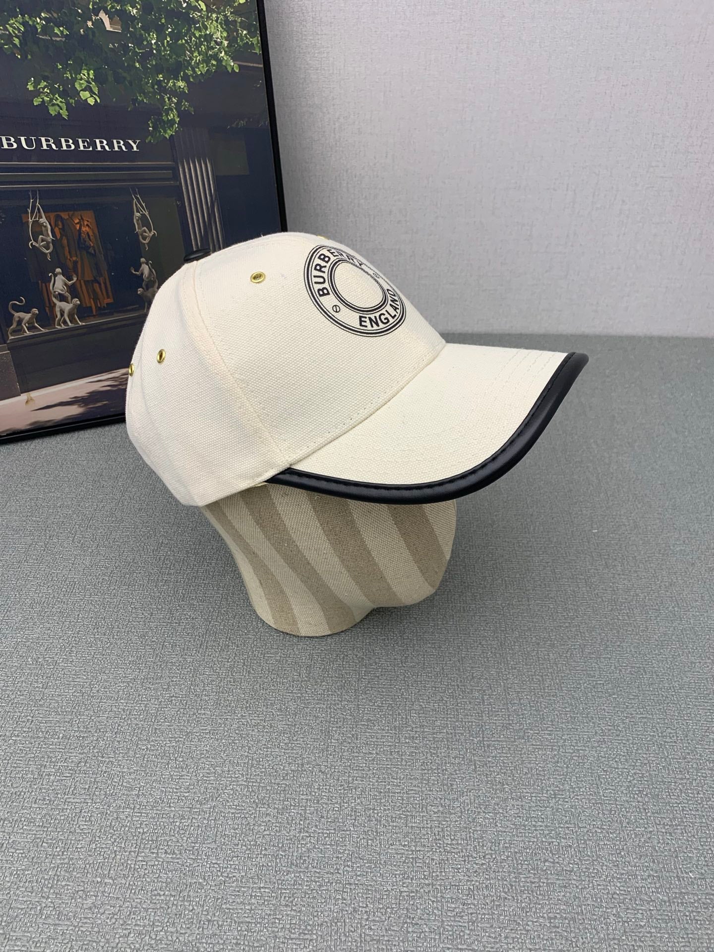M1P45R575 Popular  hats