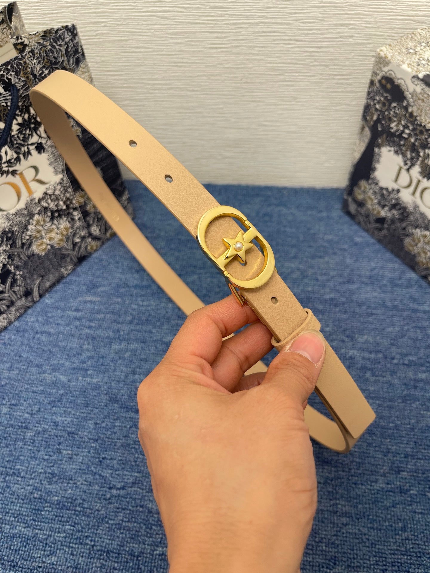 P1R55D205 Popular   High quality belt With full package