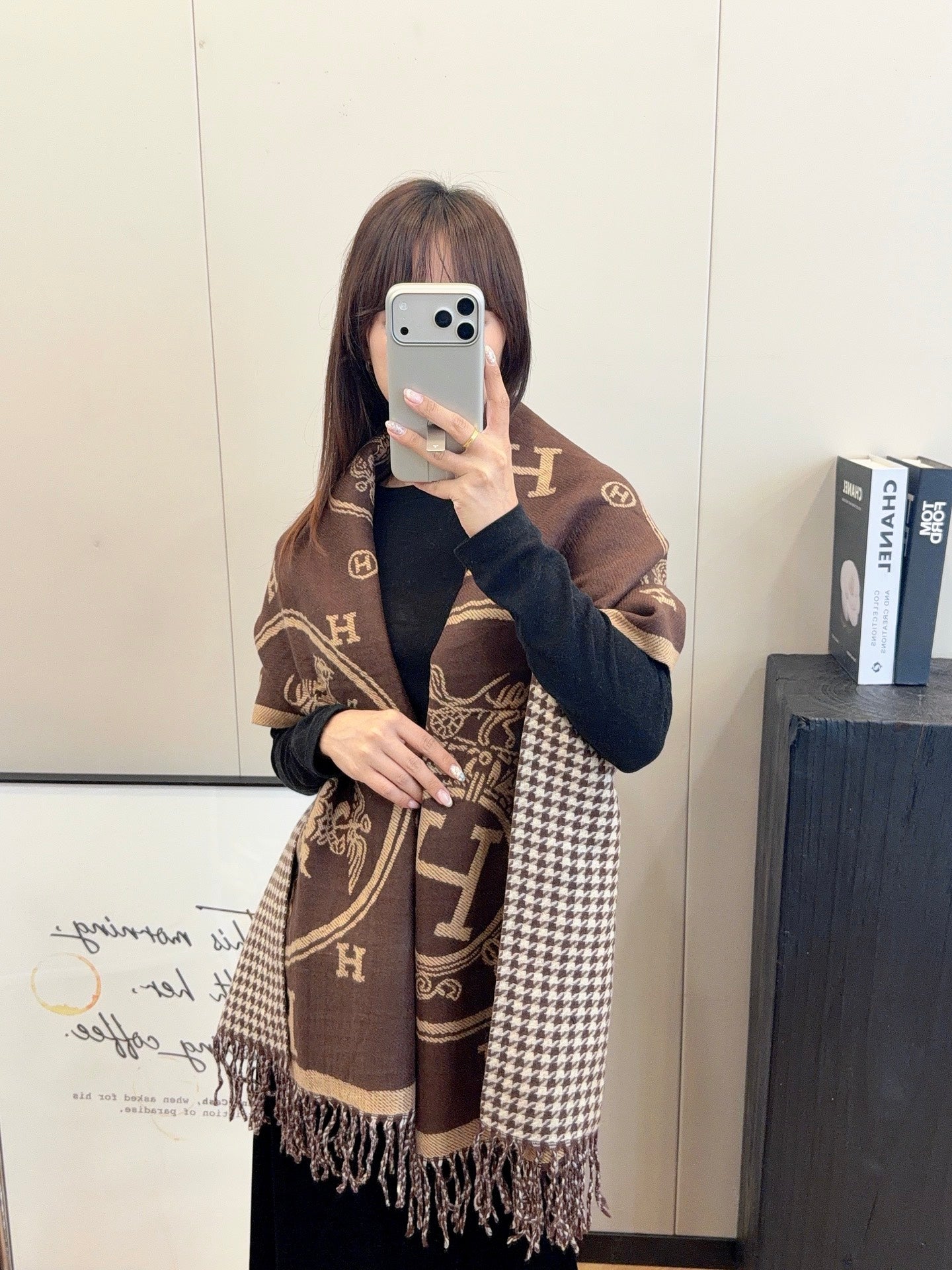 W1R86H50 Popular Winter Scarves