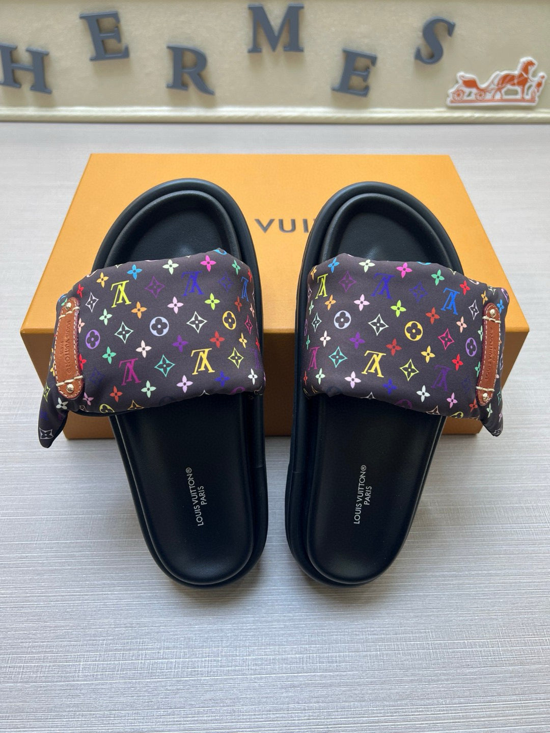 Z5QE6  Popular Slippers