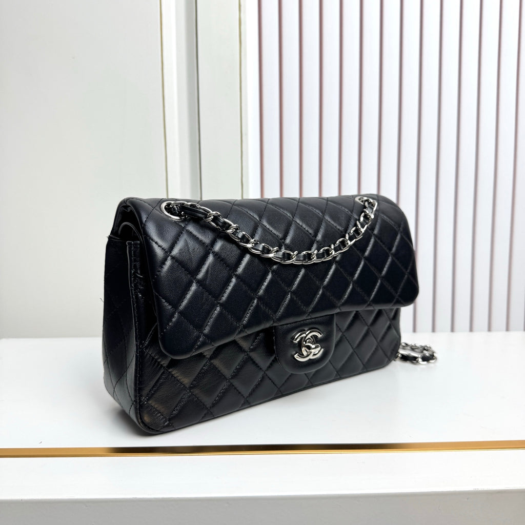 B1R76C11 Popular leather bag