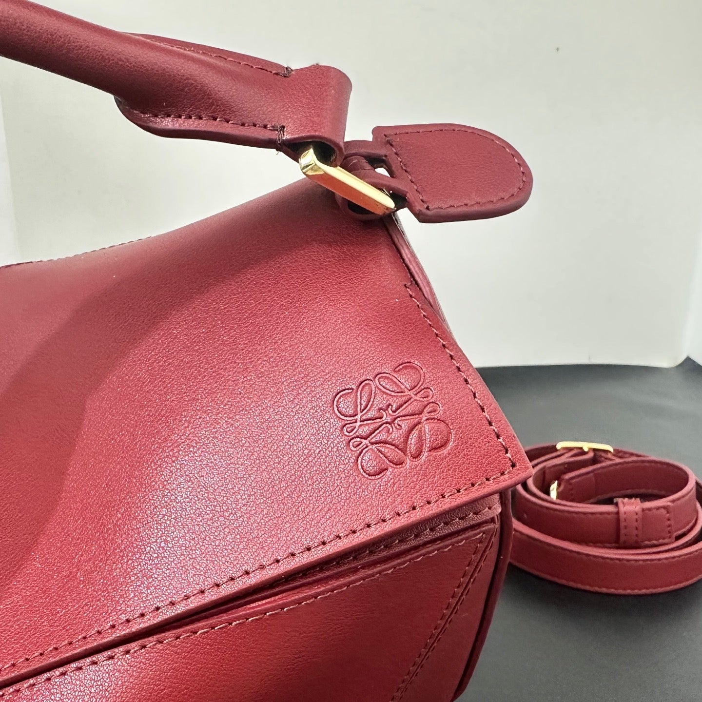 B1R46A9 Popular leather bag