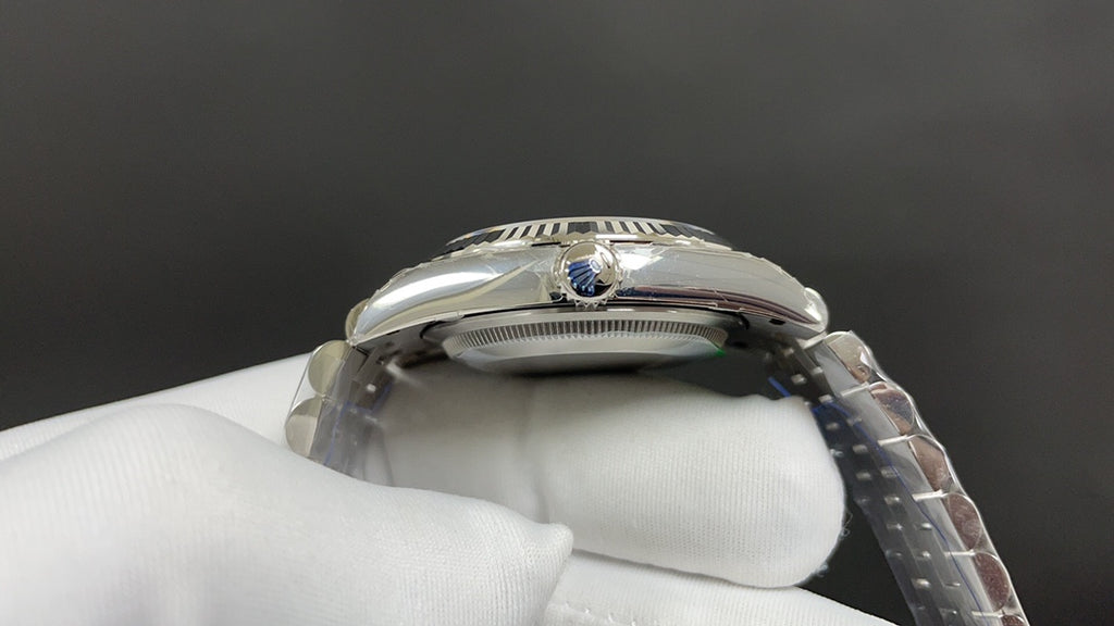 L1R36L1 Popular Watches