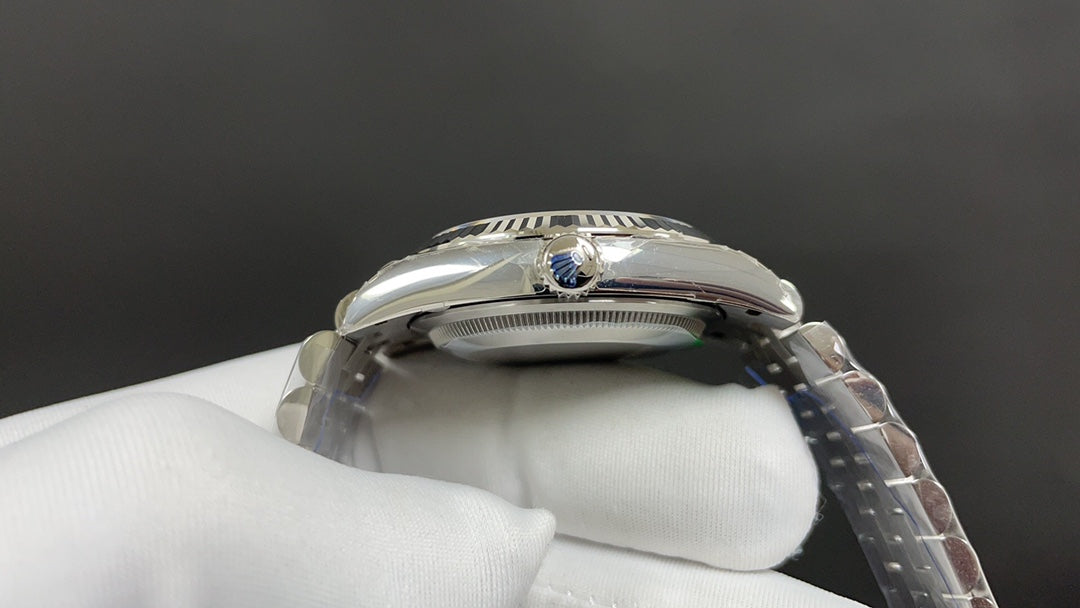 L1R36L1 Popular Watches
