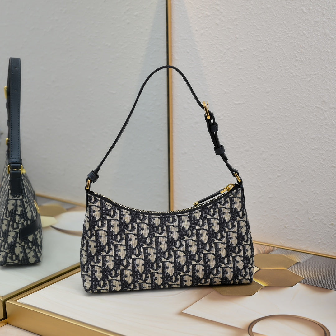 B1N165D100 Popular   leather bag