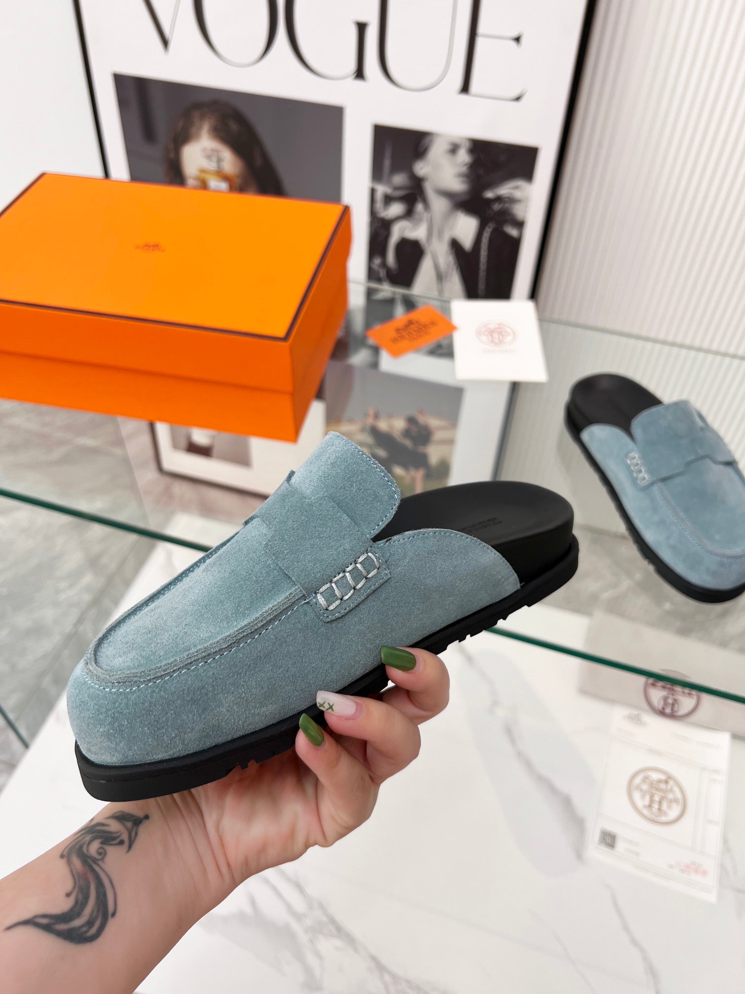 Z2P36H23 Popular high-quality leather Shoes