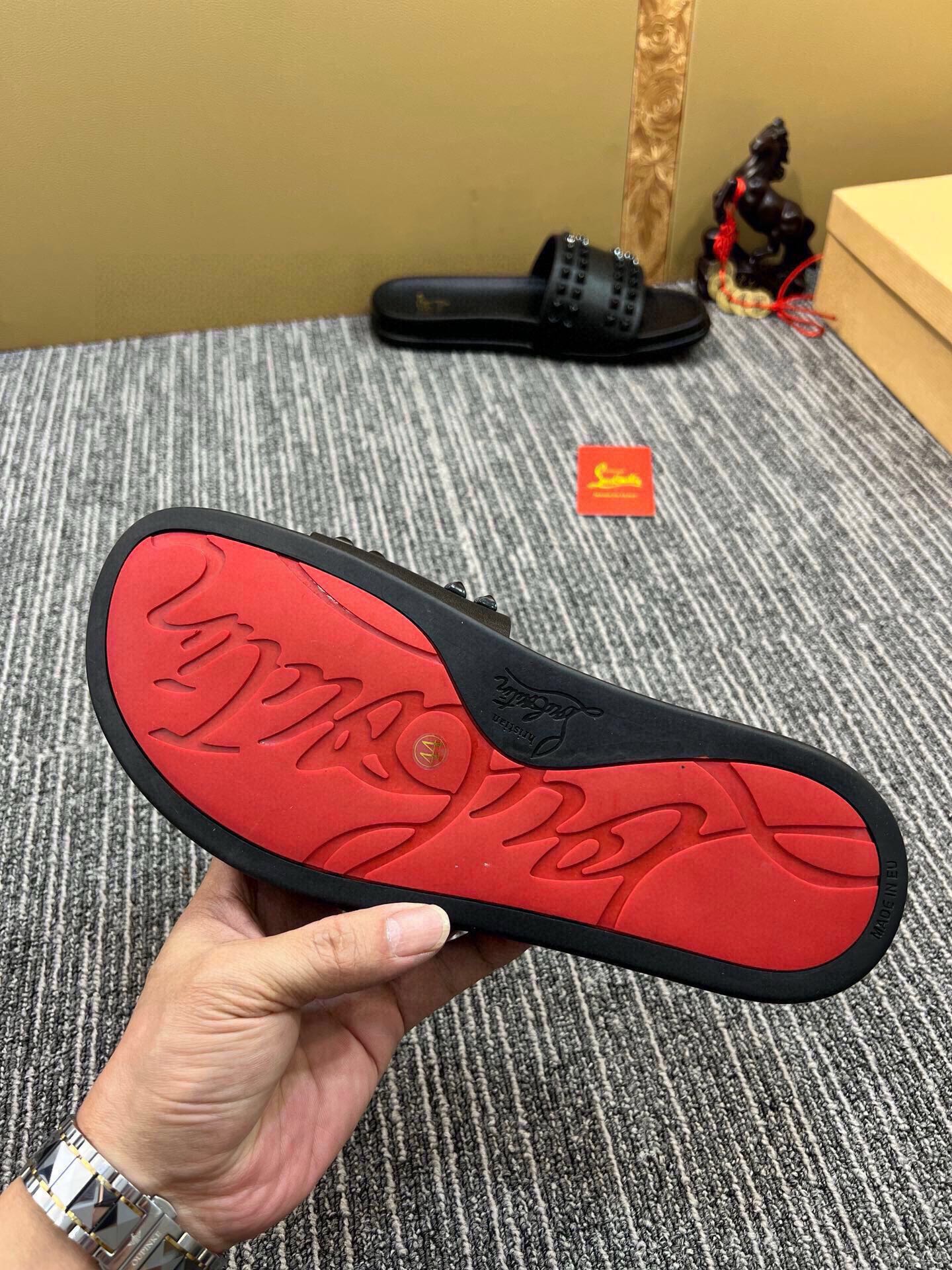 Z5ZA126 Popular slippers