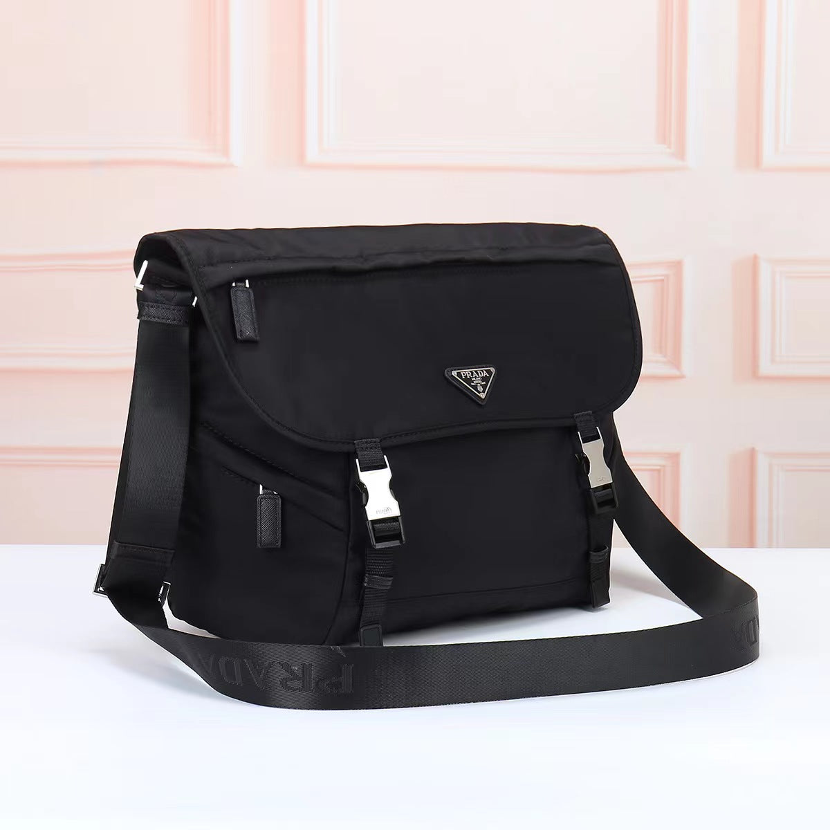 B1W35P111 Popular nylon fabric bag