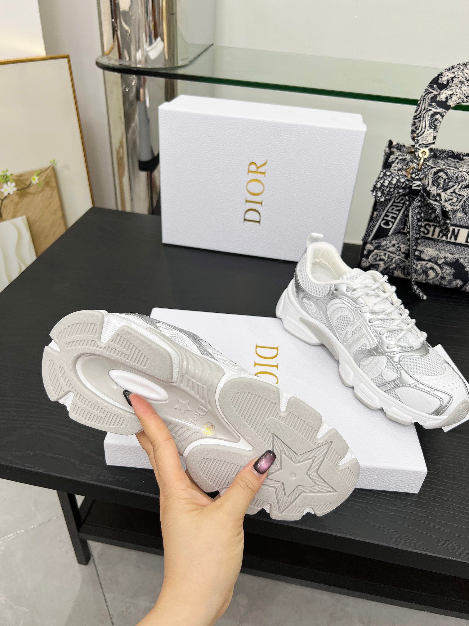 Z2Q105D312 Popular high-quality Shoes