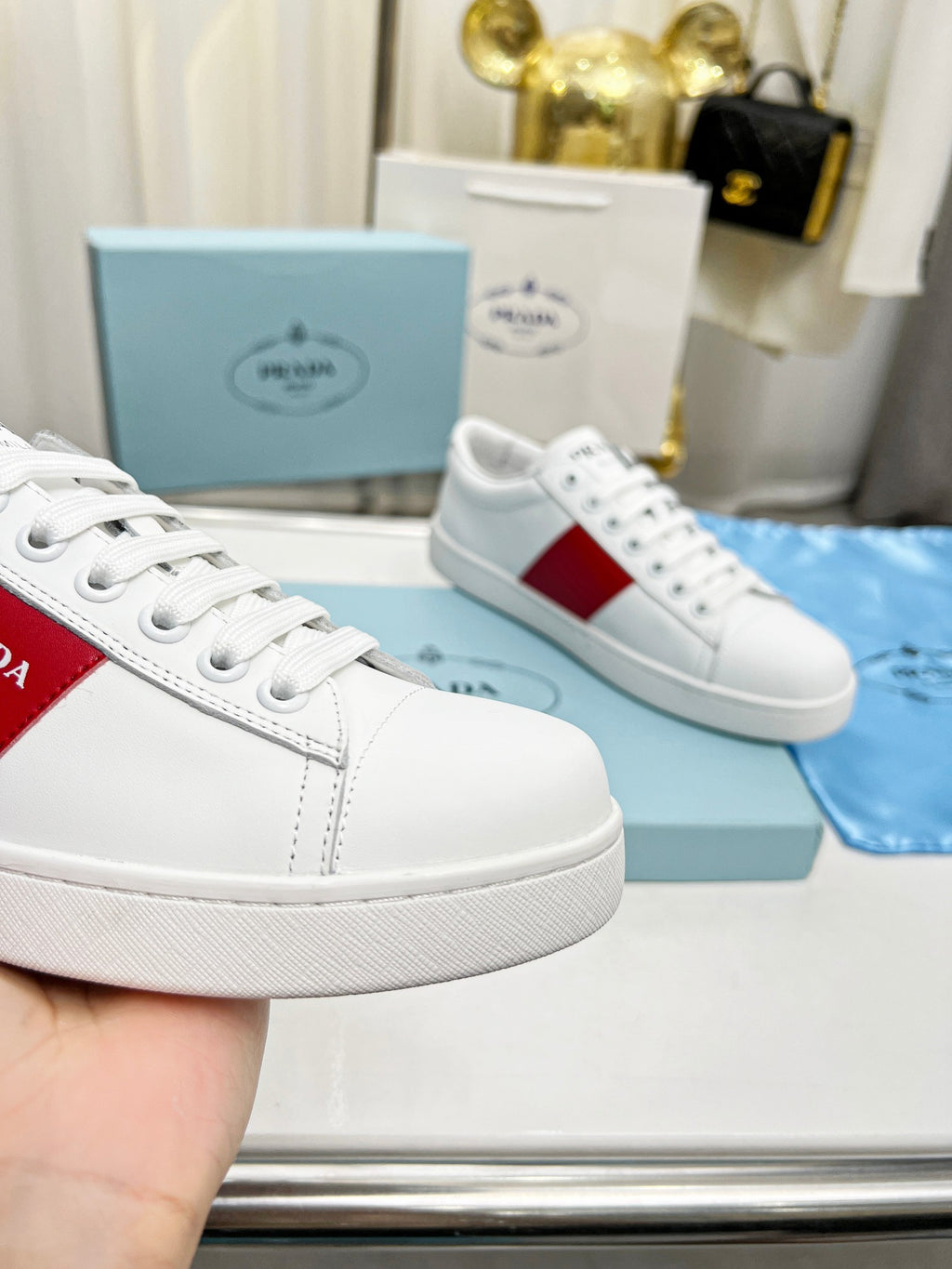 Z2R85P48  Popular high-quality shoes