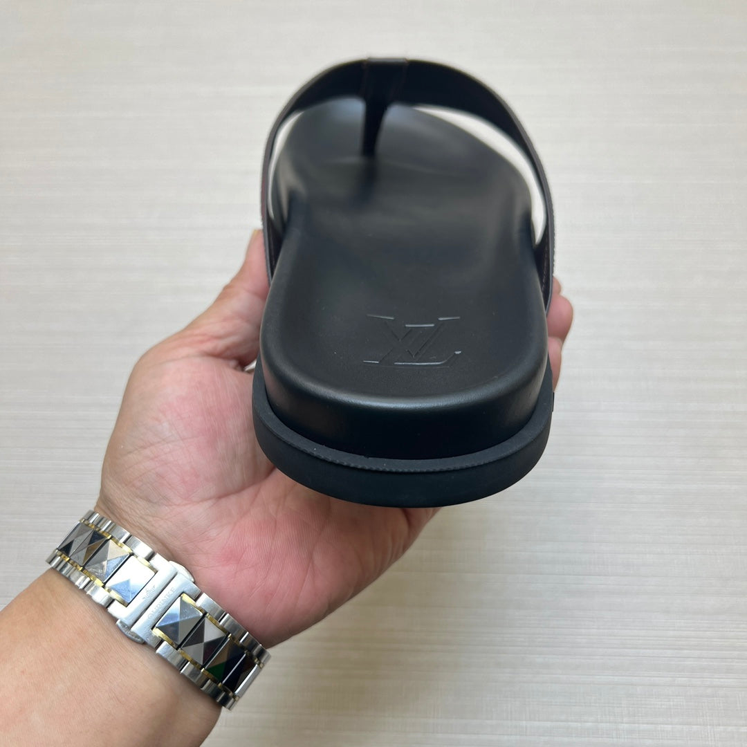 Z5ZE60 Popular slippers