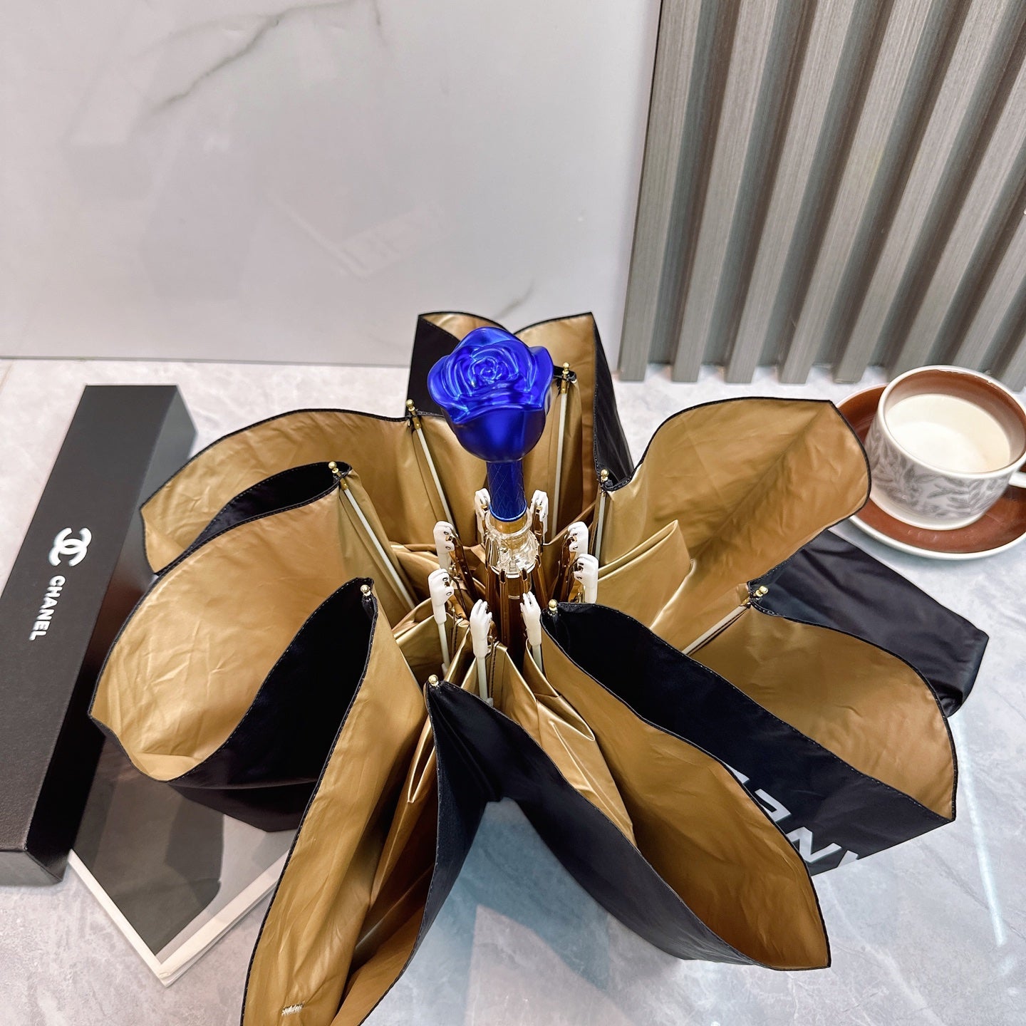 J1R85C114 Popular UV resistant umbrella