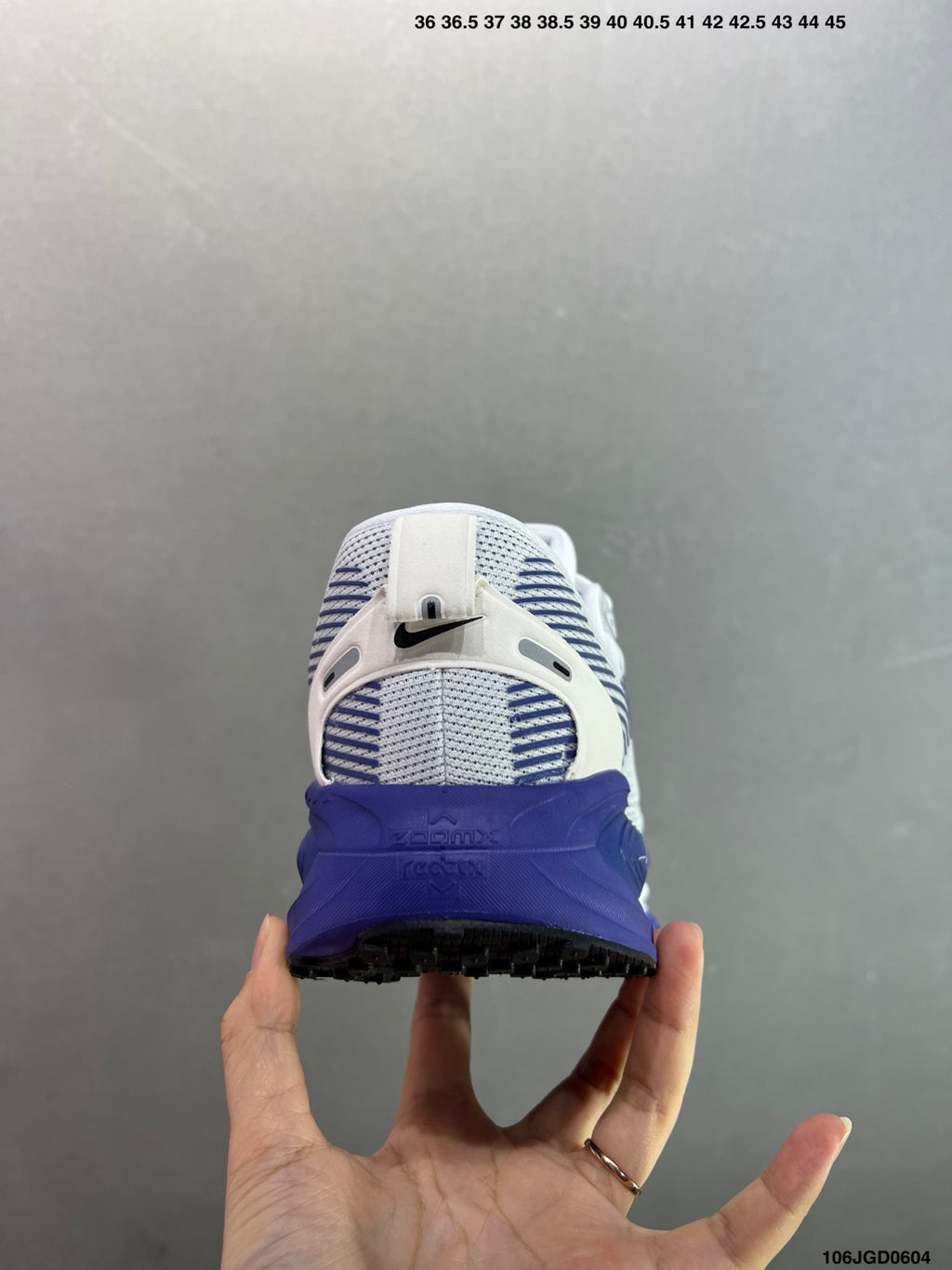 Z4N65A10  Popular shoes