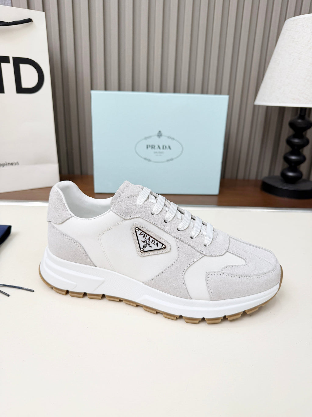 Z2P36P62 Popular high-quality leather Shoes