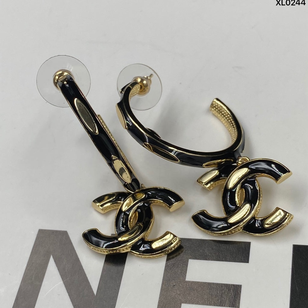X1N46C14E Popular  Earrings