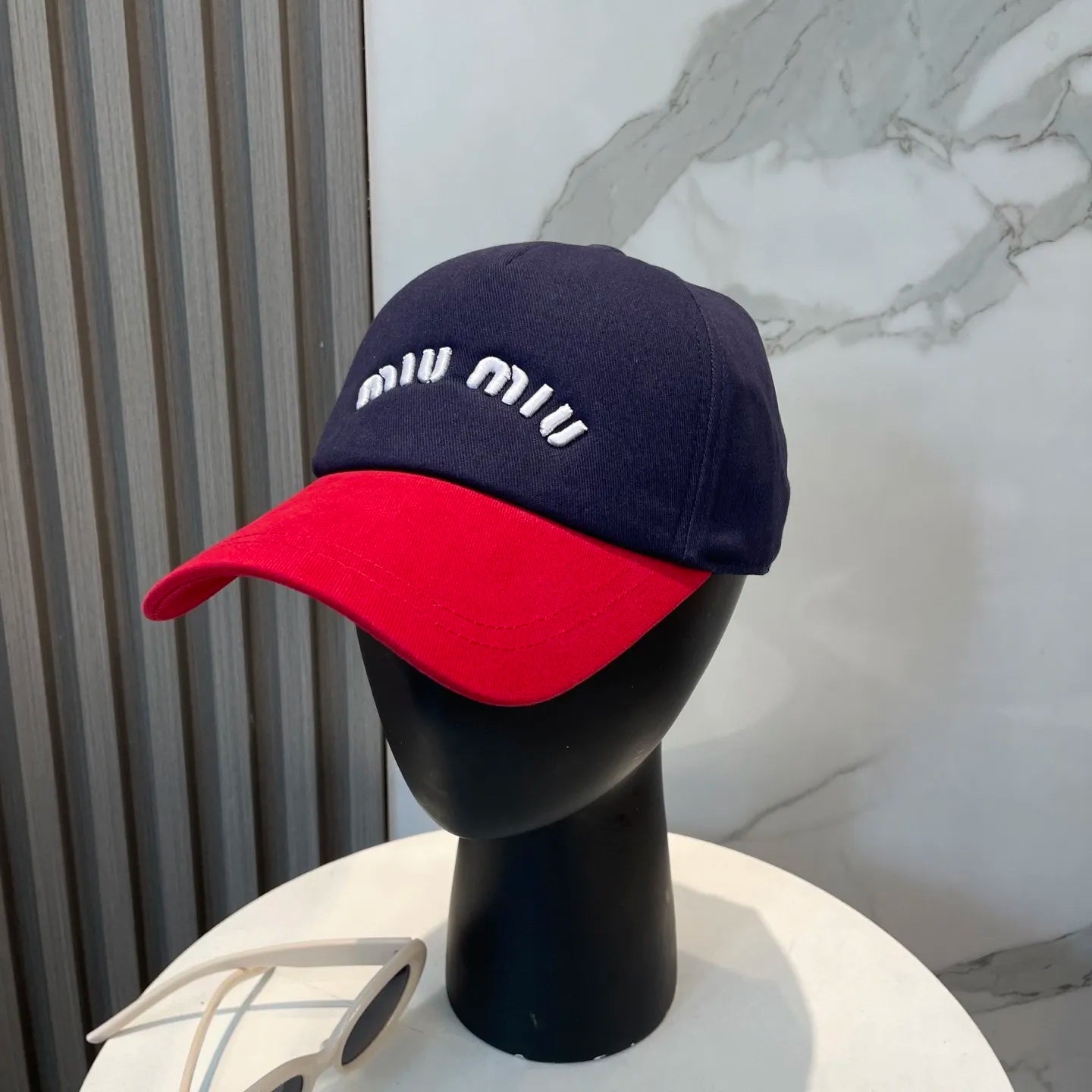 M1Q45A18 Popular  hats