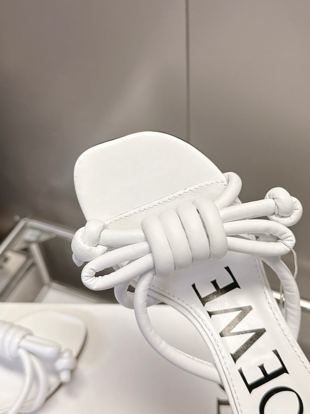 Z2R46A9 Popular high-quality leather Shoes
