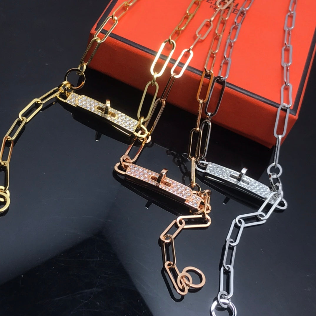 X1Q85H331X Popular Necklaces
