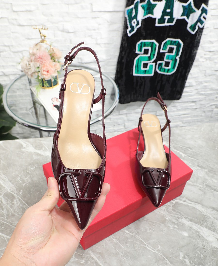Z2R45VL18 Popular leather  High heels