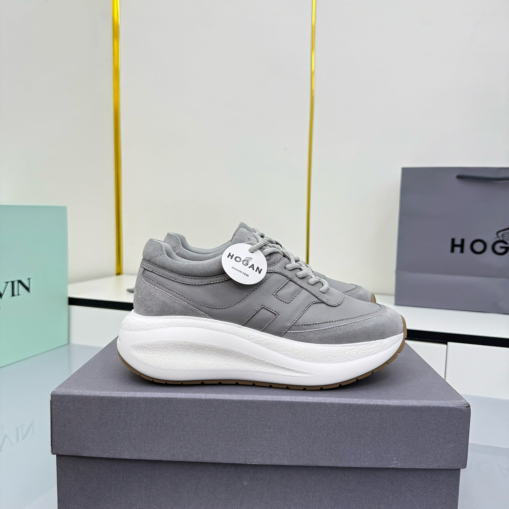 Z2Q105A276 Popular high-quality Shoes